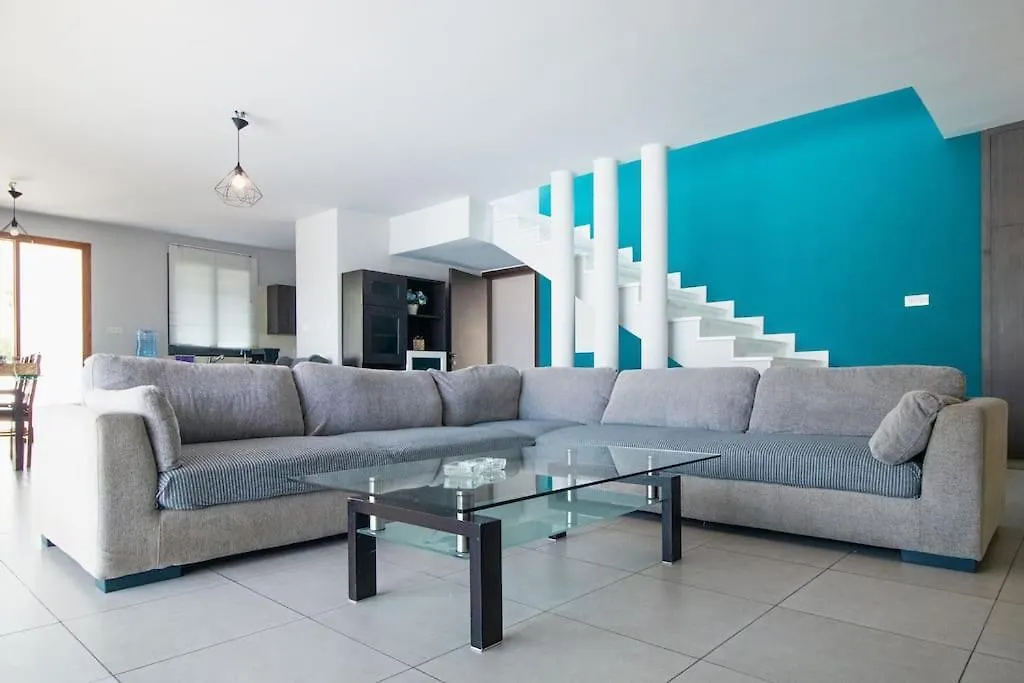 Maestro Villa - Pervolia Larnaca
